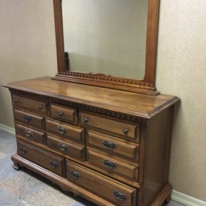 Beautiful Dresser & Mirror Combo